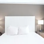 Sandman Hotel Abbotsford Airport