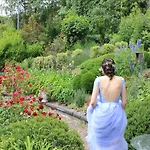 Brookside Inn Boutique Hotel