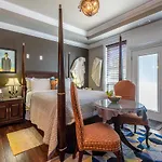 Brookside Inn Boutique Hotel