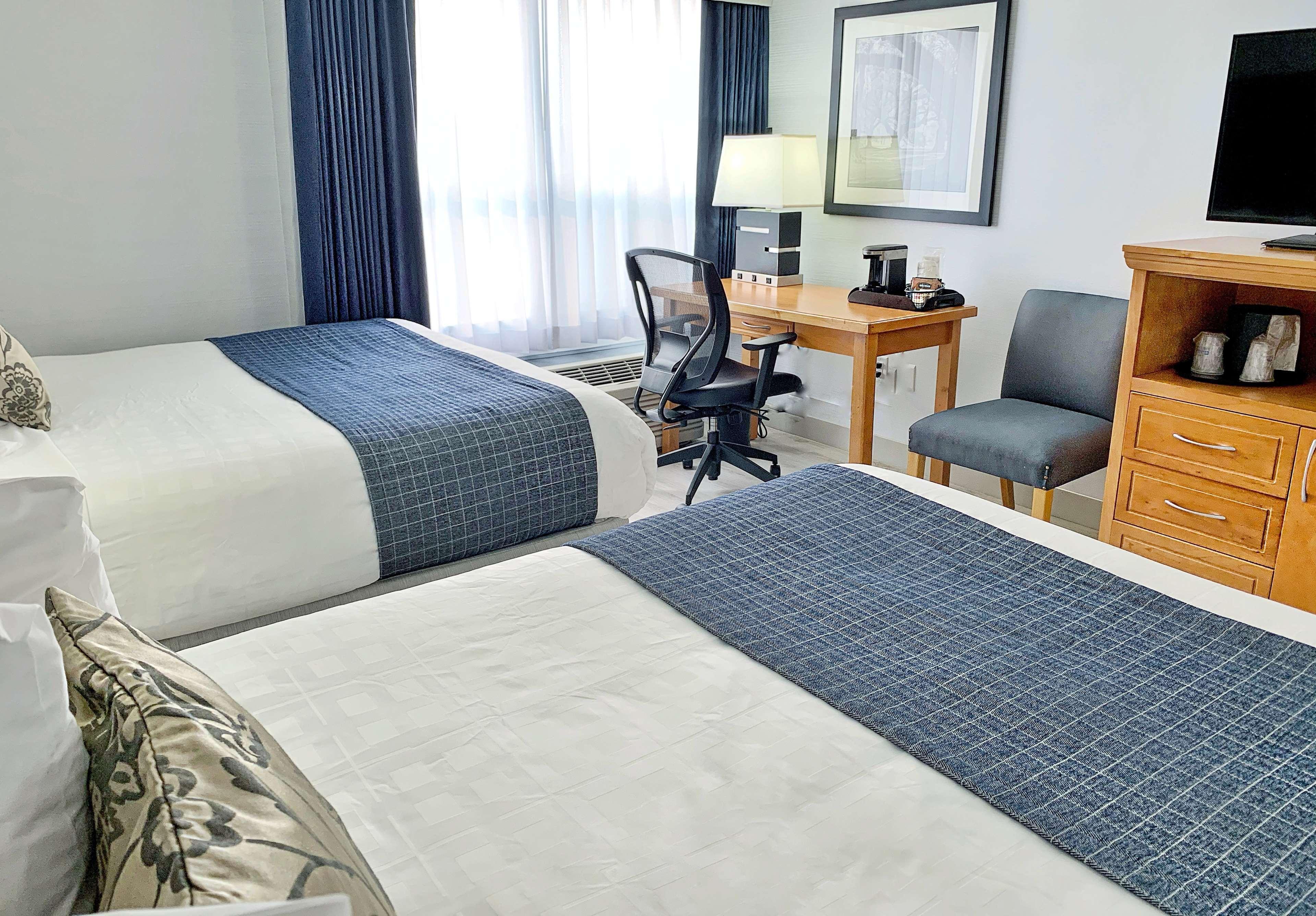 Western Regency And Conference Centre Hotel