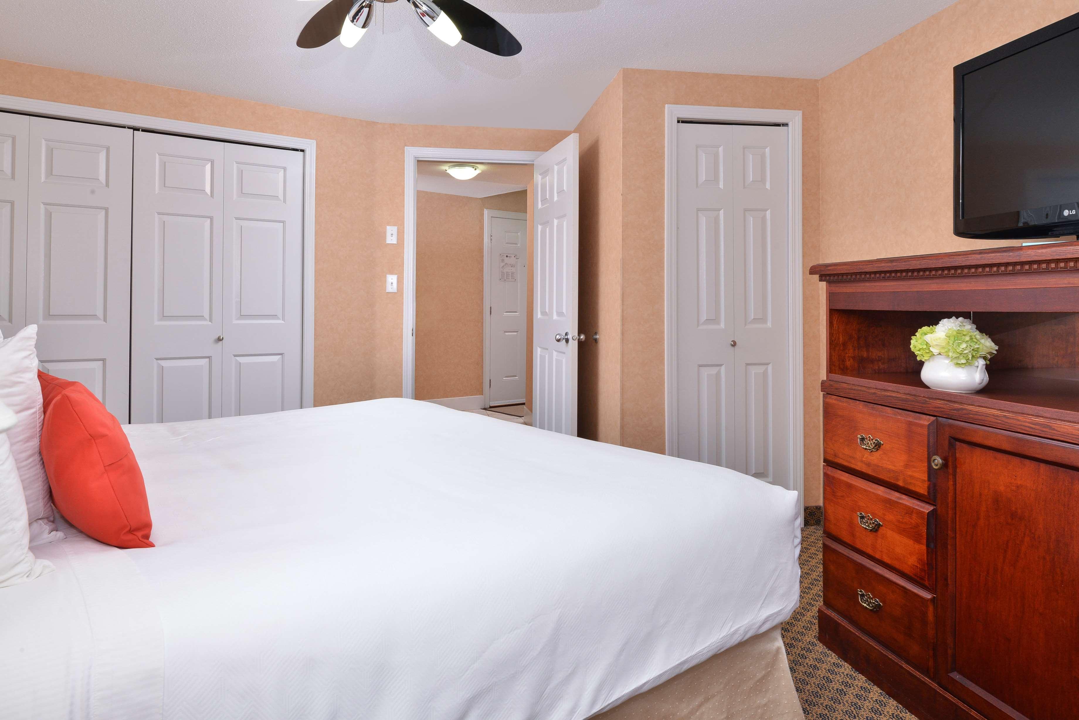Western Regency And Conference Centre 3*