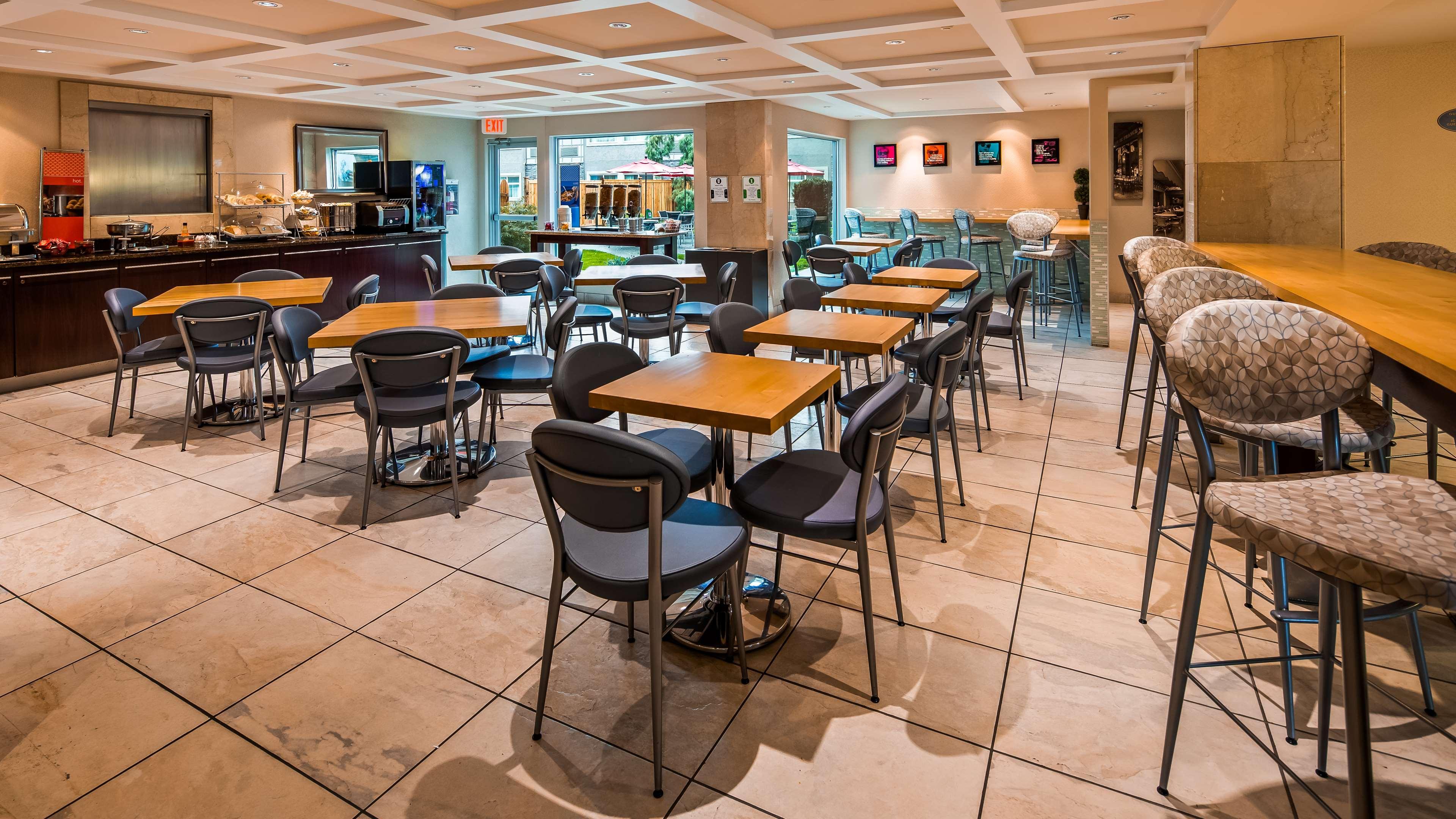 Western Regency And Conference Centre Hotel Abbotsford