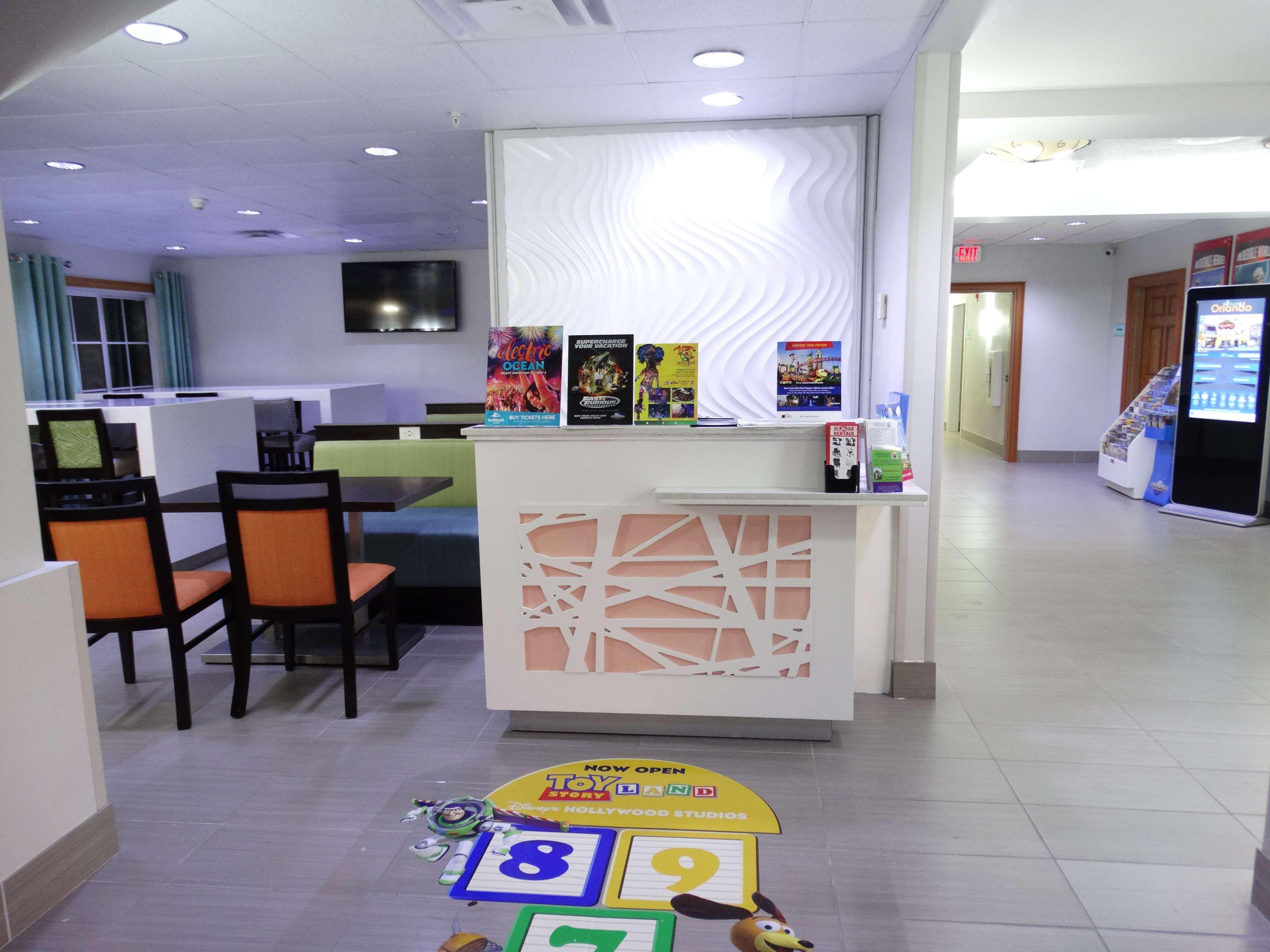 Hotel Western Regency And Conference Centre 3*