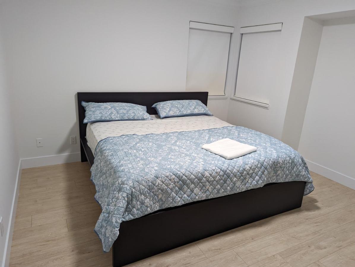 Family By Airport Holiday home Abbotsford