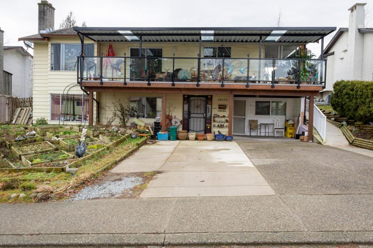 Guest - Private Retreat - J-1 Abbotsford