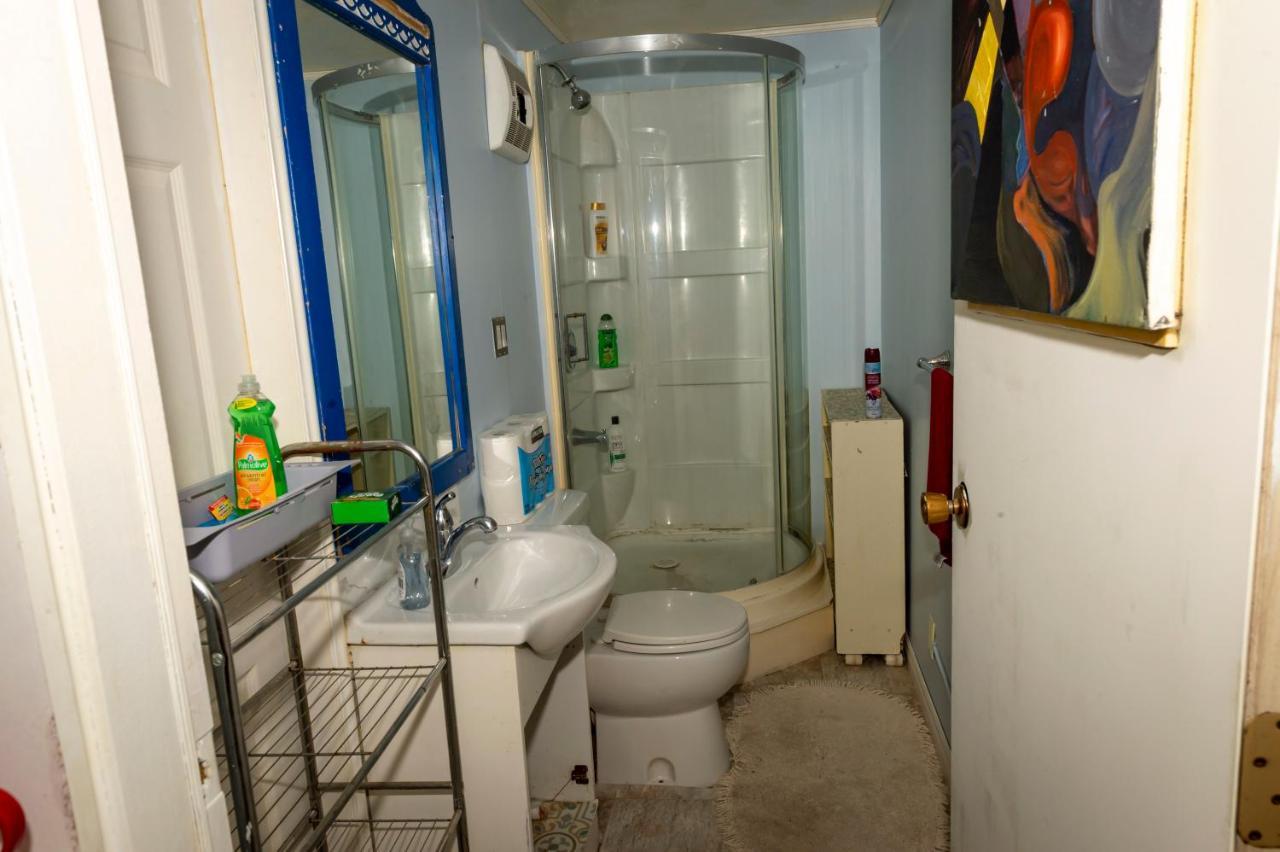 Guest house Guest - Private Retreat - J-1 Abbotsford