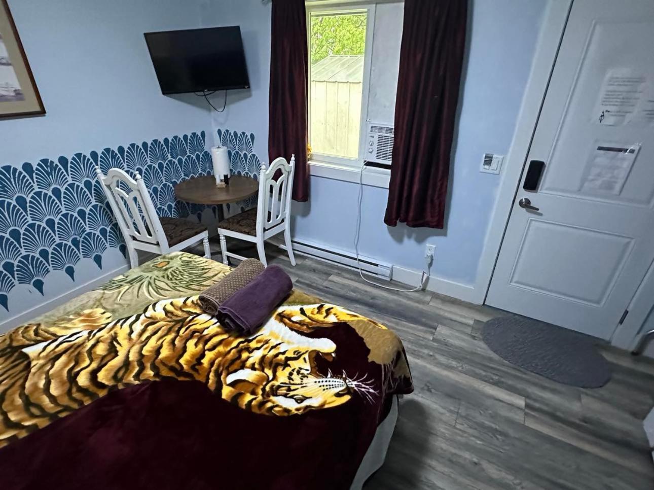 Guest - Private Retreat - J-1 * Abbotsford