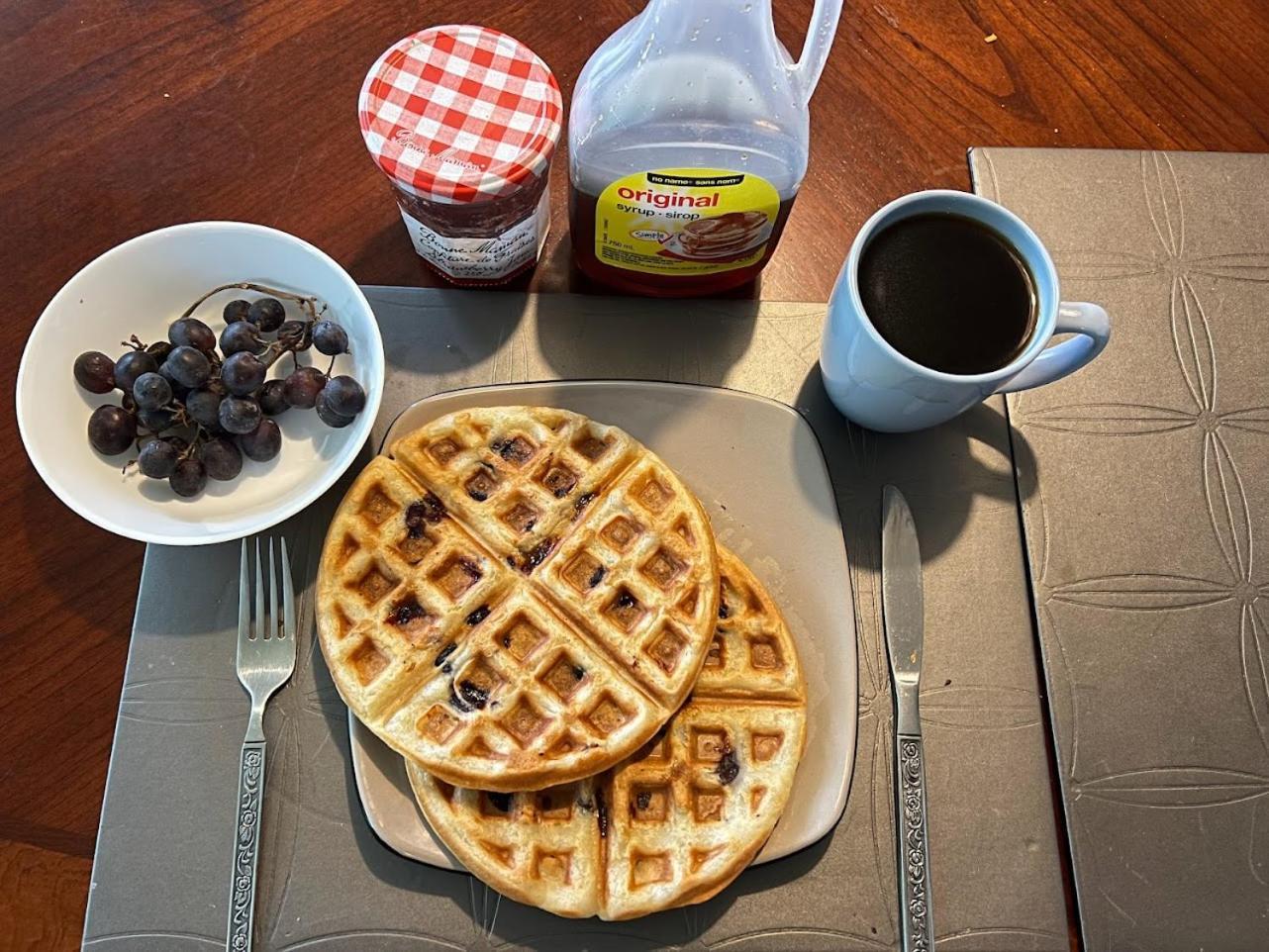 Comfy Sleep With Breakfast Abbotsford