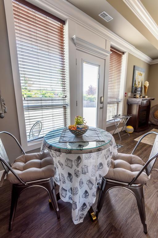 Brookside 5*