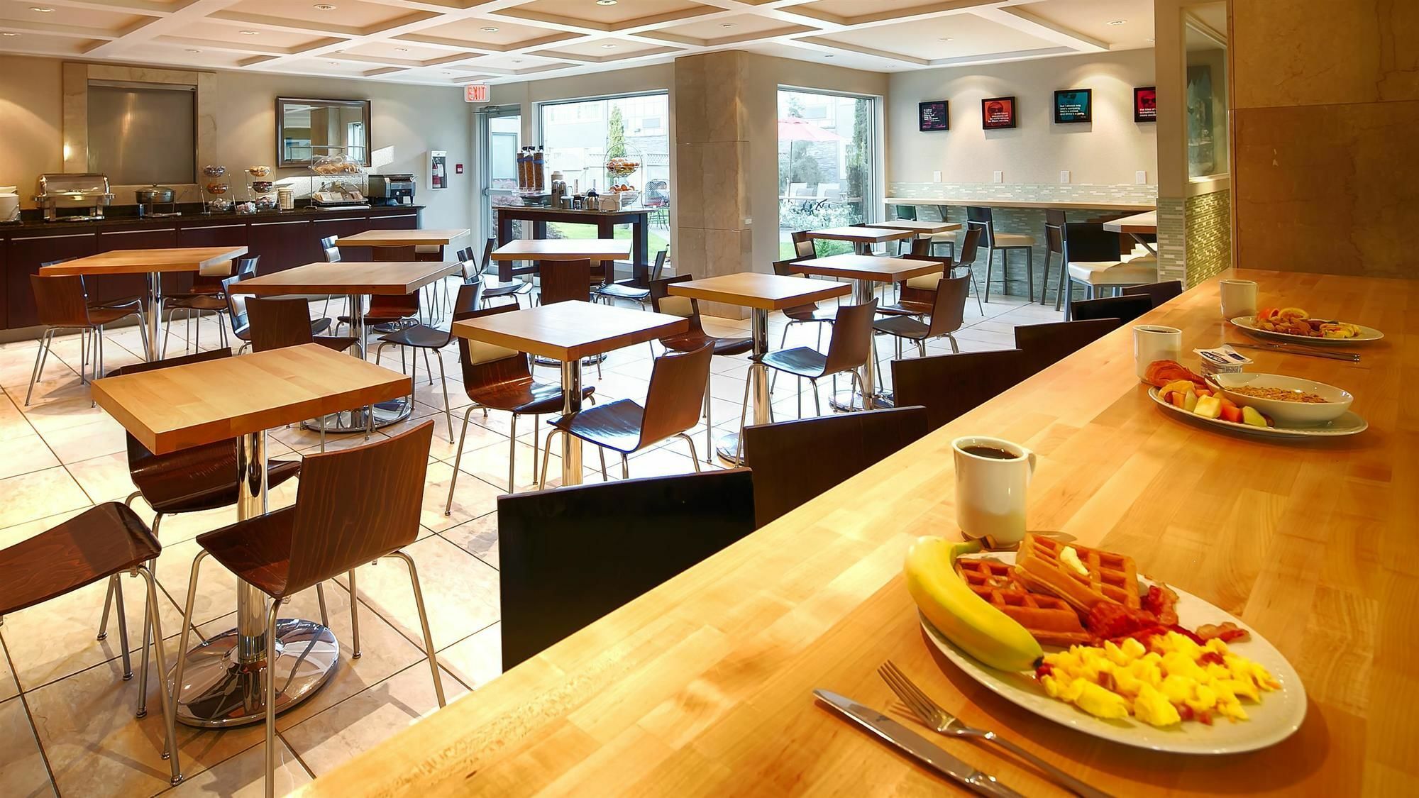 Western Regency And Conference Centre Abbotsford