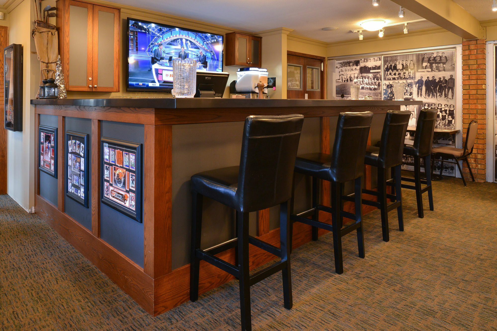 Hotel Western Regency And Conference Centre Abbotsford