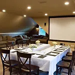 Sweet Dreams Luxury Inn