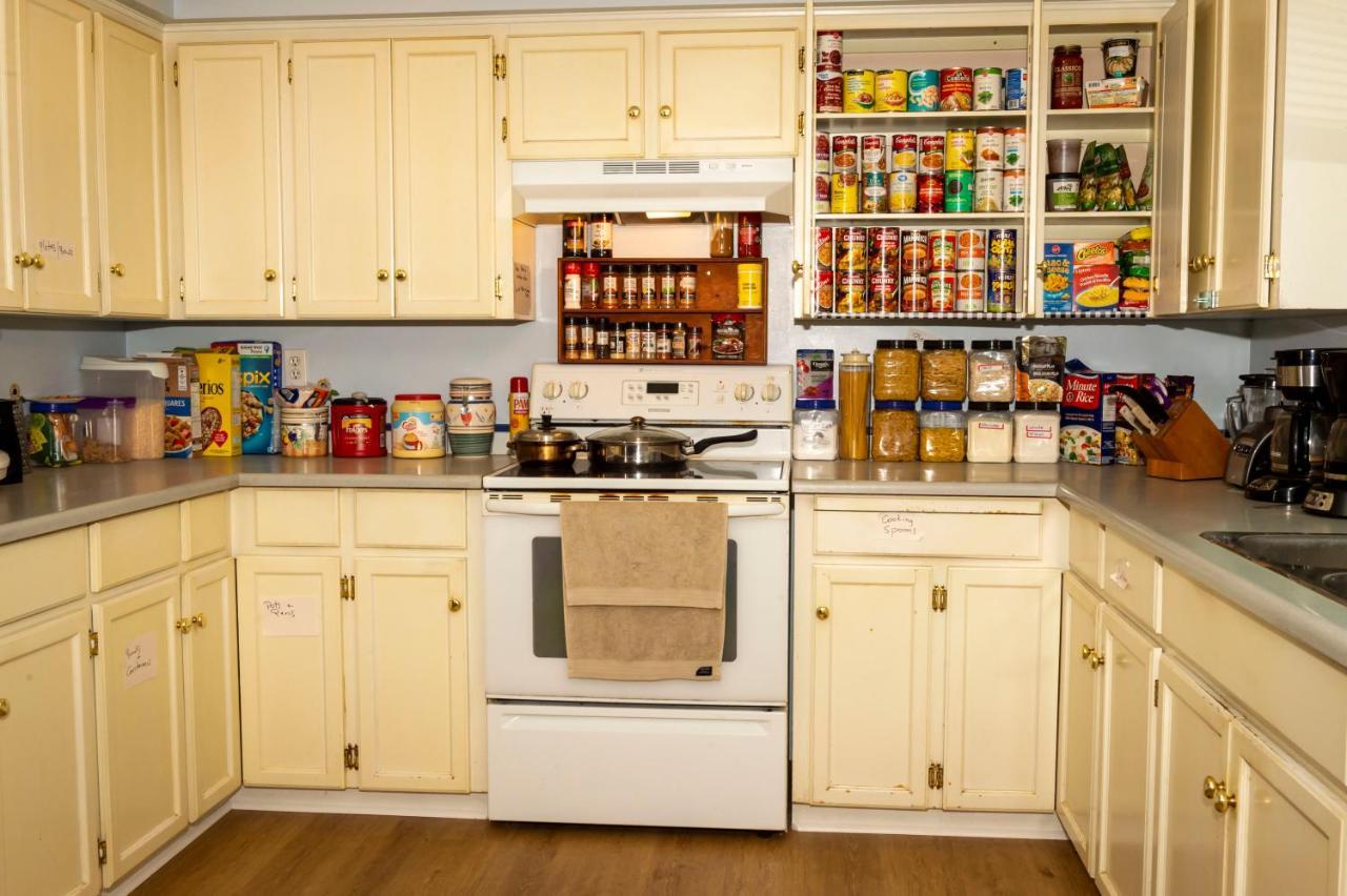 Anita's Private With Ac Homestay Abbotsford