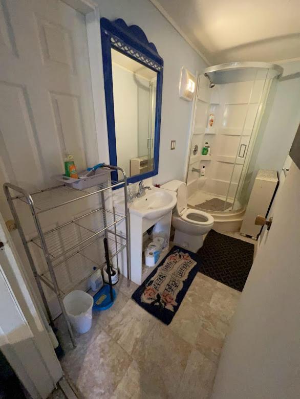 Guest Private Retreat For 2 Guests With Ac - 4 Units Available * Abbotsford
