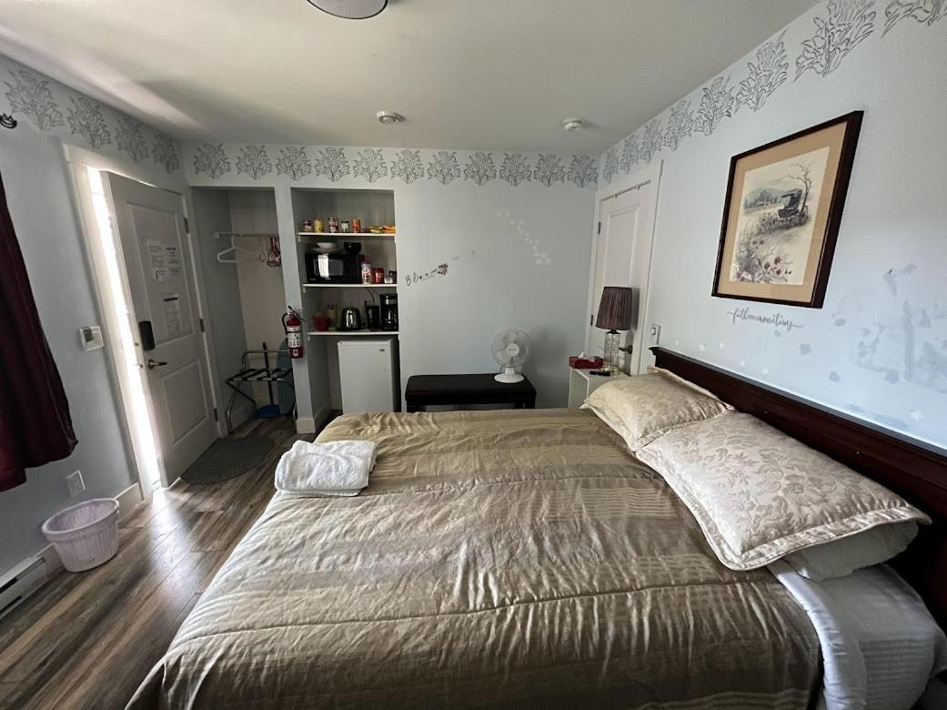 Guest Private Retreat For 2 Guests With Ac - 4 Units Available *
