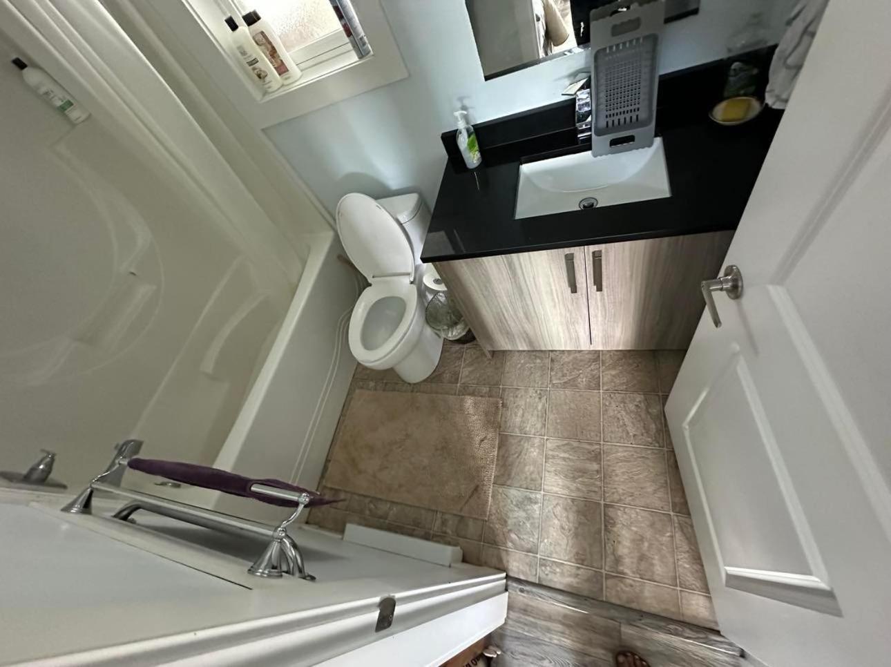 Guest - Private Retreat - J-1 * Abbotsford