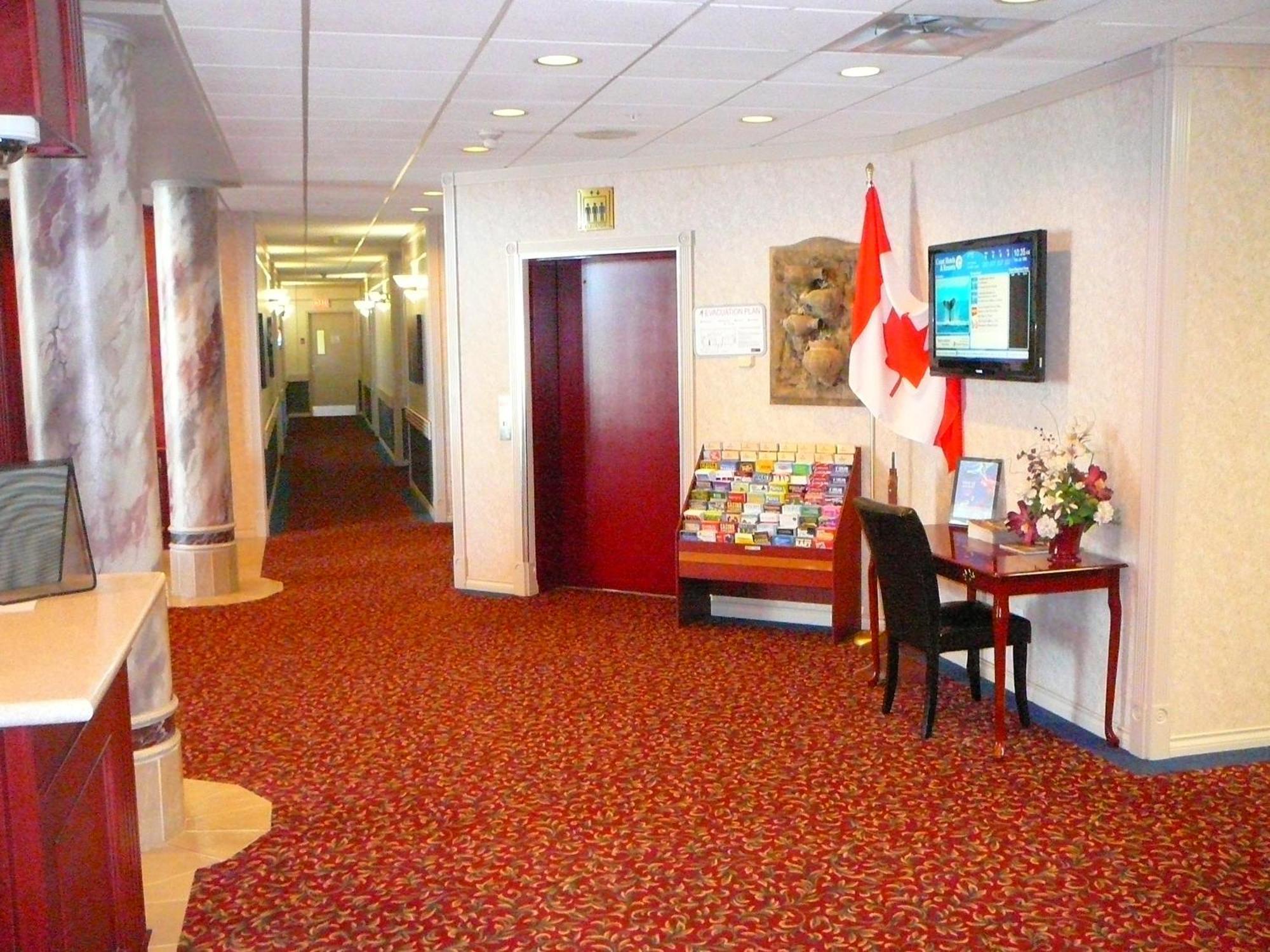 Coast & Hotel Abbotsford