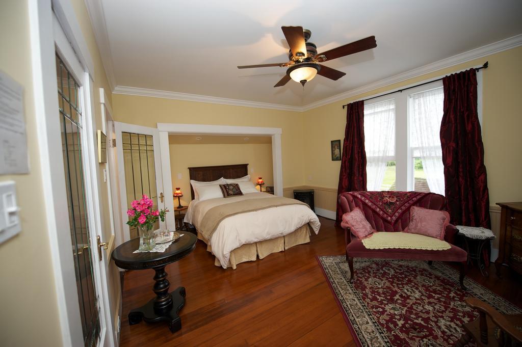 Clayburn Village 3* Abbotsford