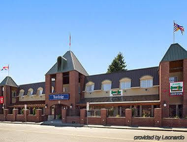 Red Lion & Hotel