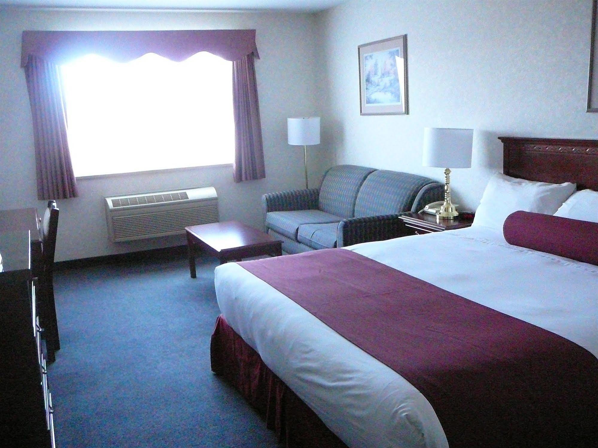 Coast & Hotel 3*