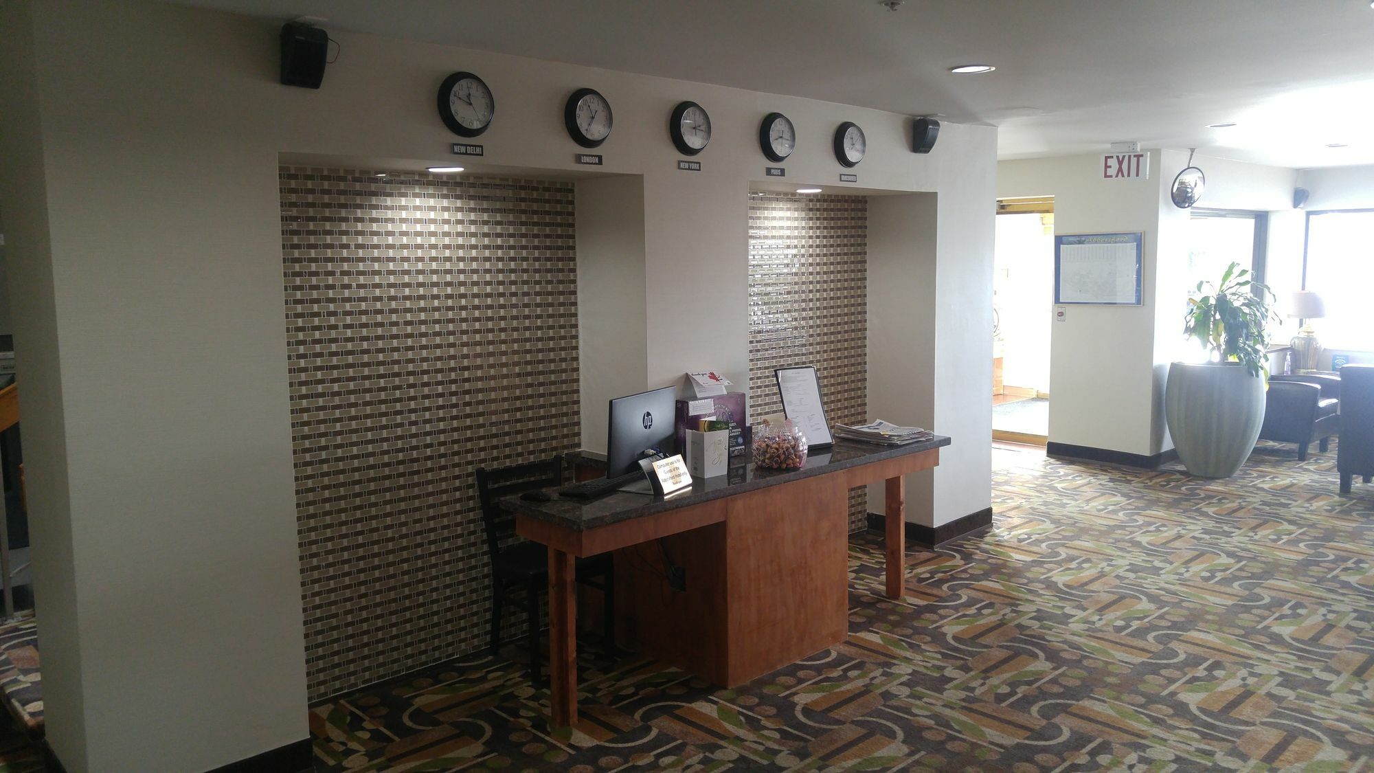 Ramada By Wyndham 3*