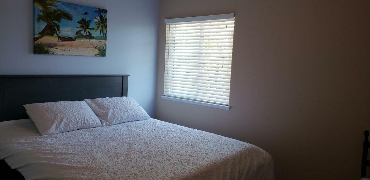 Farhad'S B&B * Abbotsford