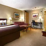 Travelodge By Wyndham Abbotsford Bakerview