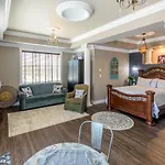 Brookside Inn Boutique Hotel