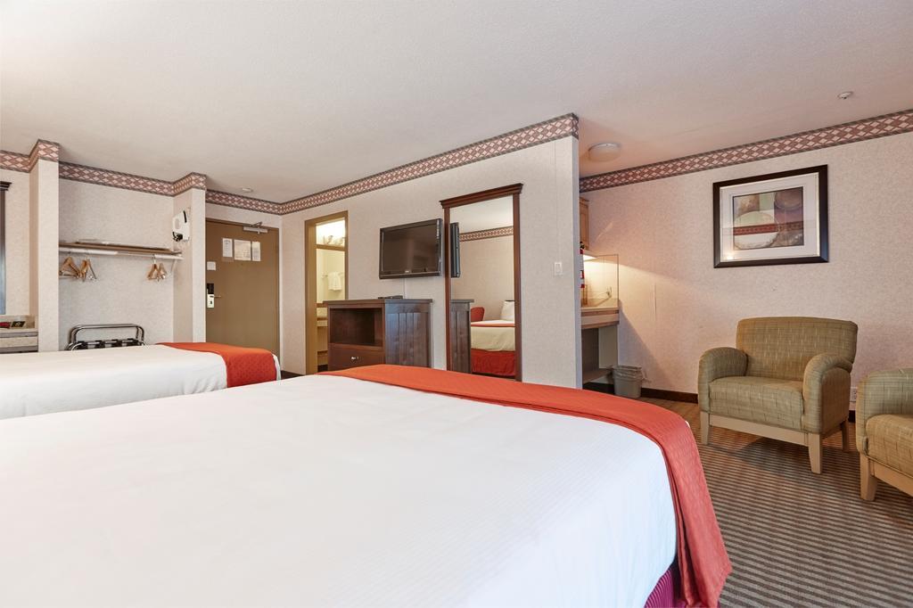 Ramada By Wyndham Hotel