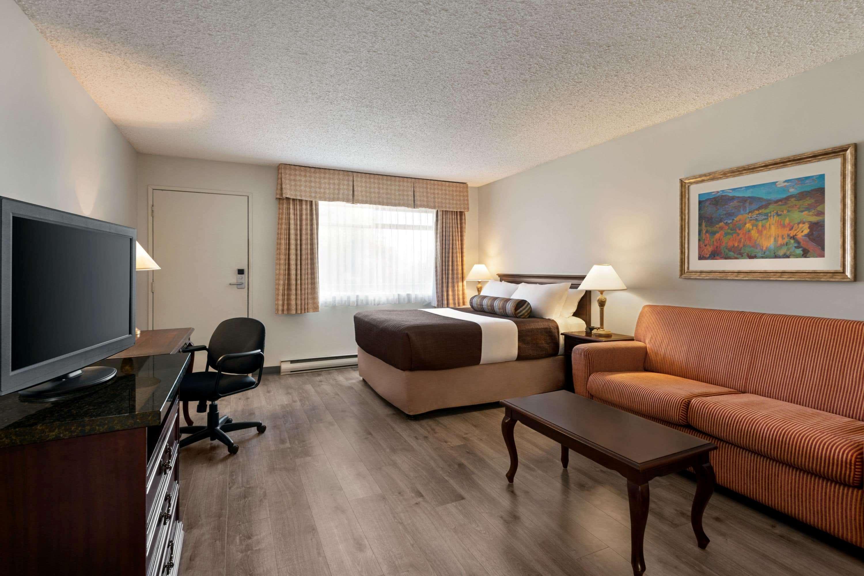 Travelodge By Wyndham Bakerview Hotel 3*