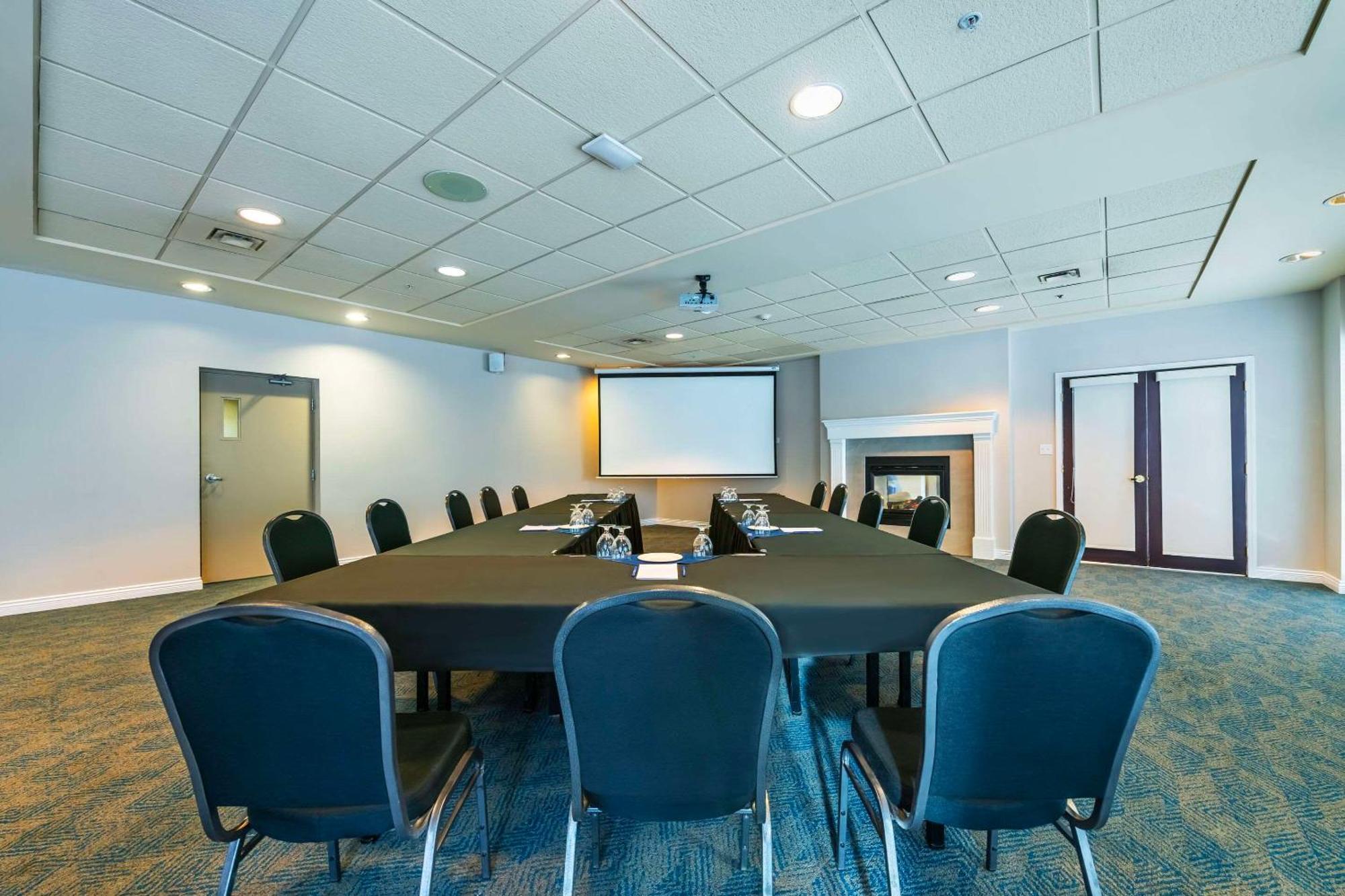 Hotel Clarion & Conference Centre