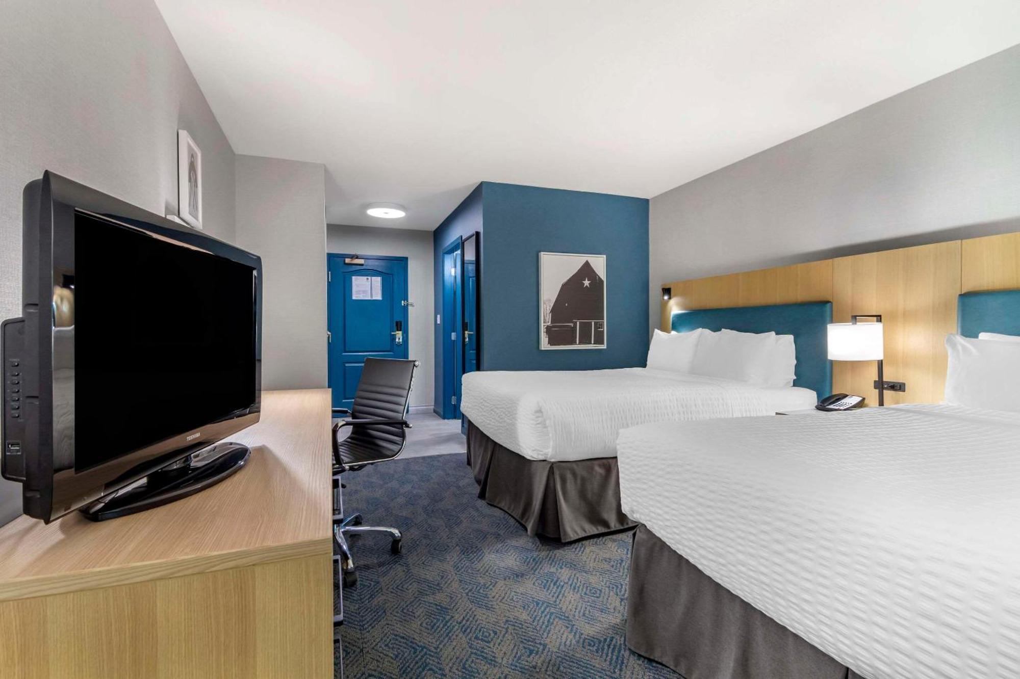 Clarion & Conference Centre Hotel 3*