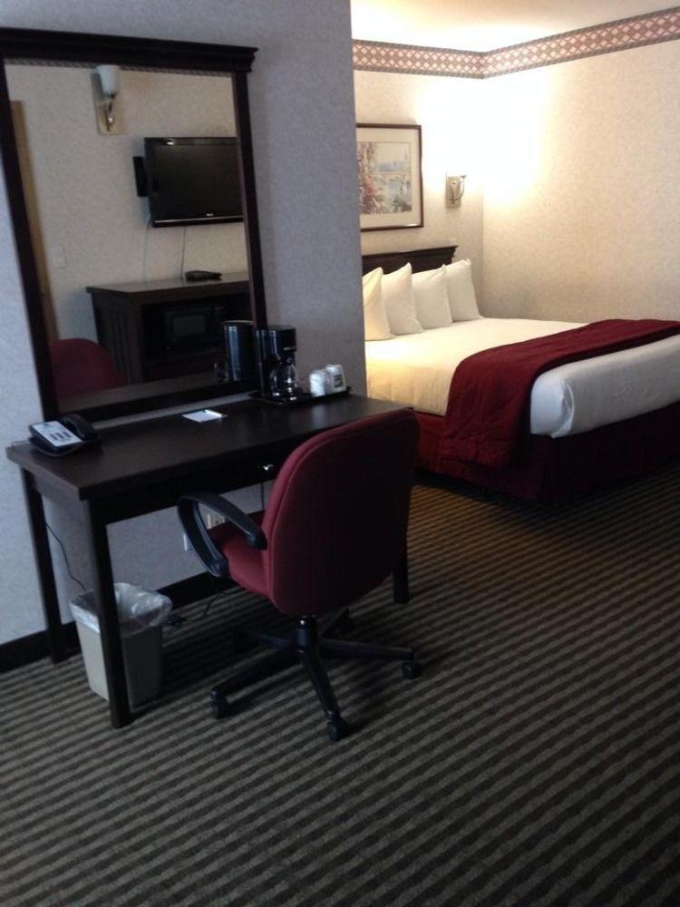 Ramada By Wyndham Hotel