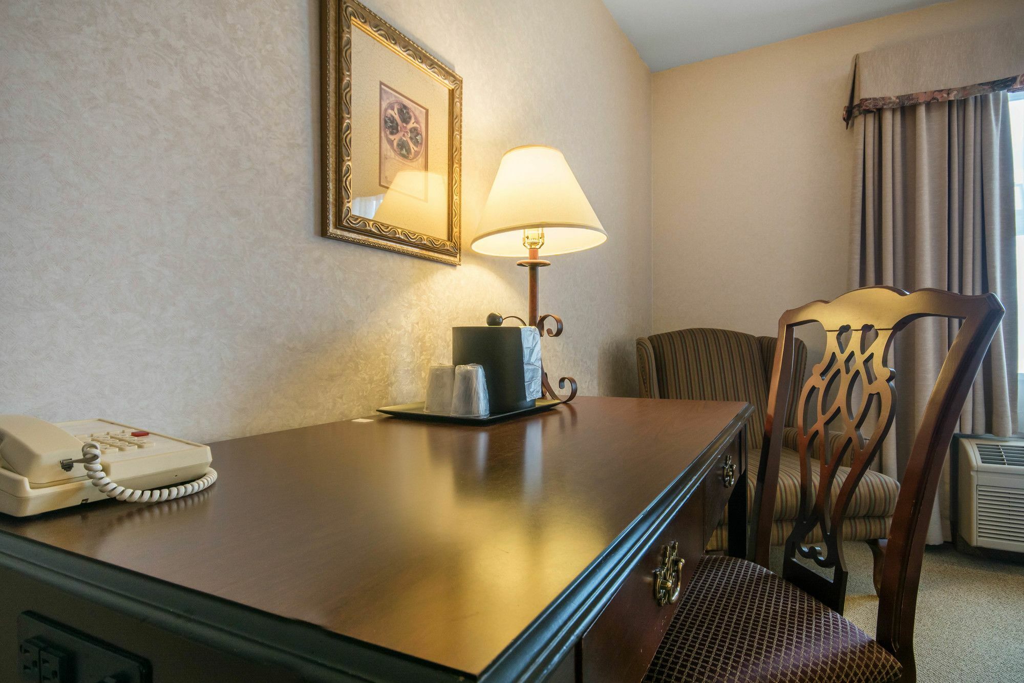 Clarion & Conference Centre 3*