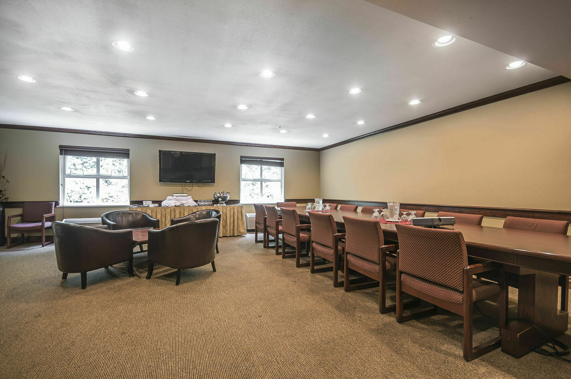Clarion & Conference Centre Abbotsford