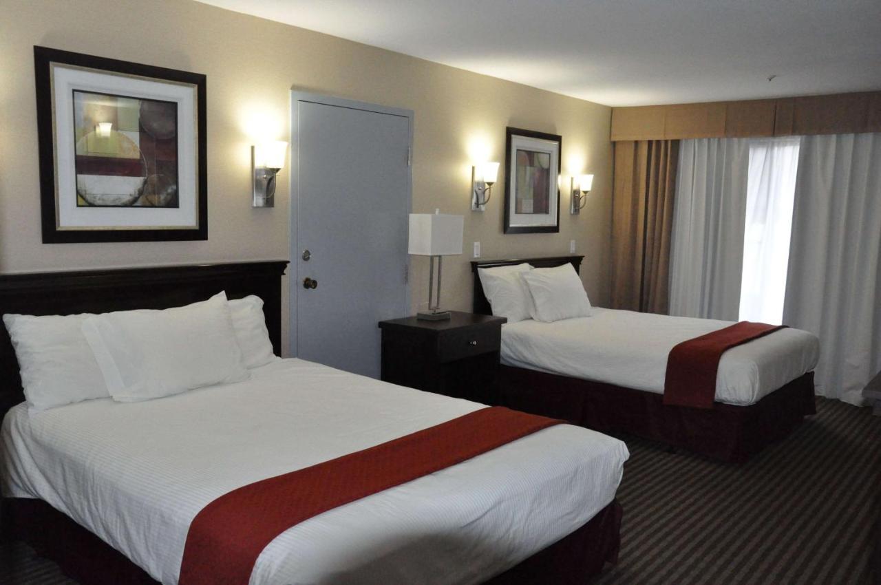 Ramada By Wyndham 3* Abbotsford