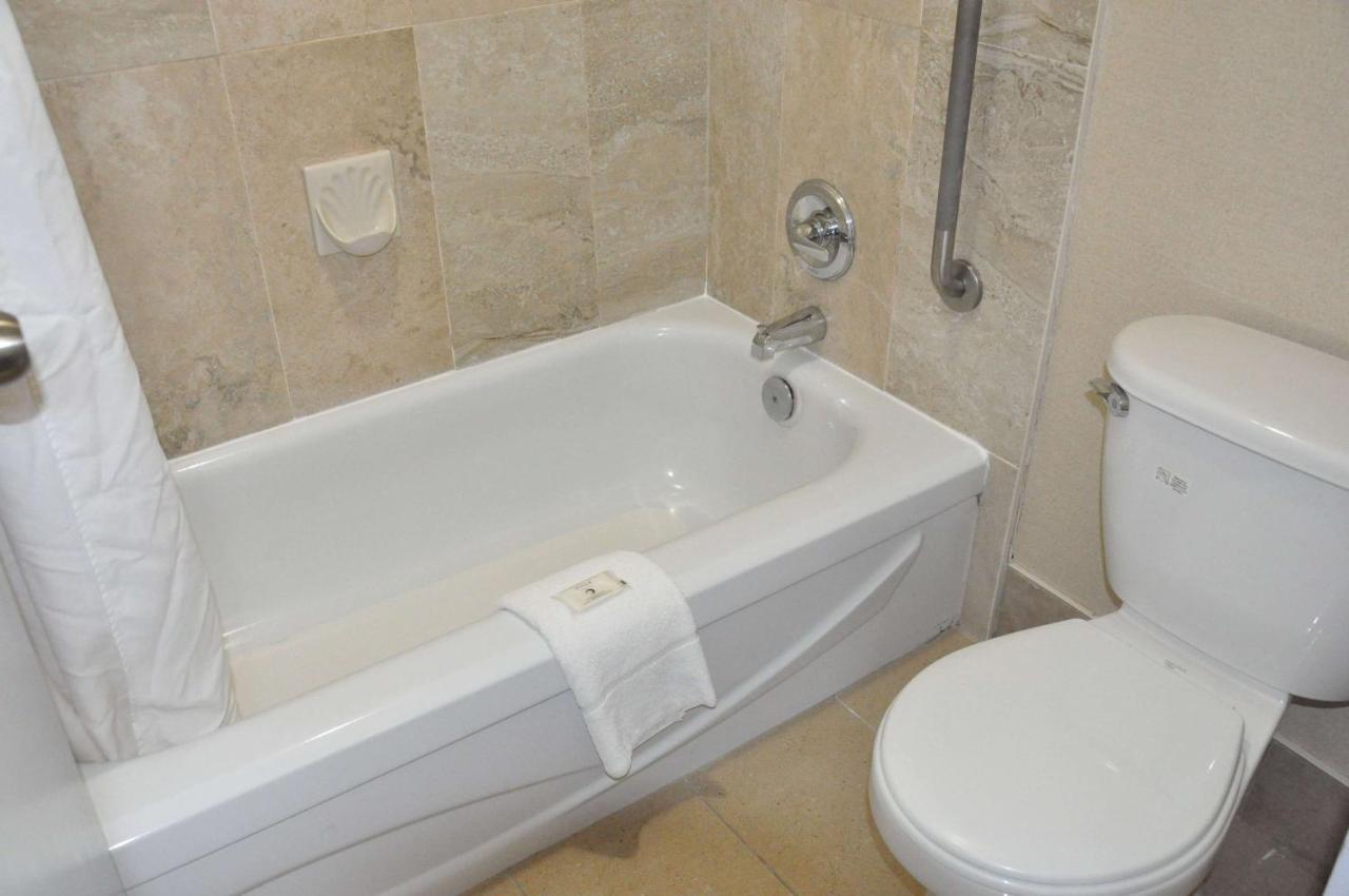 Ramada By Wyndham Hotel